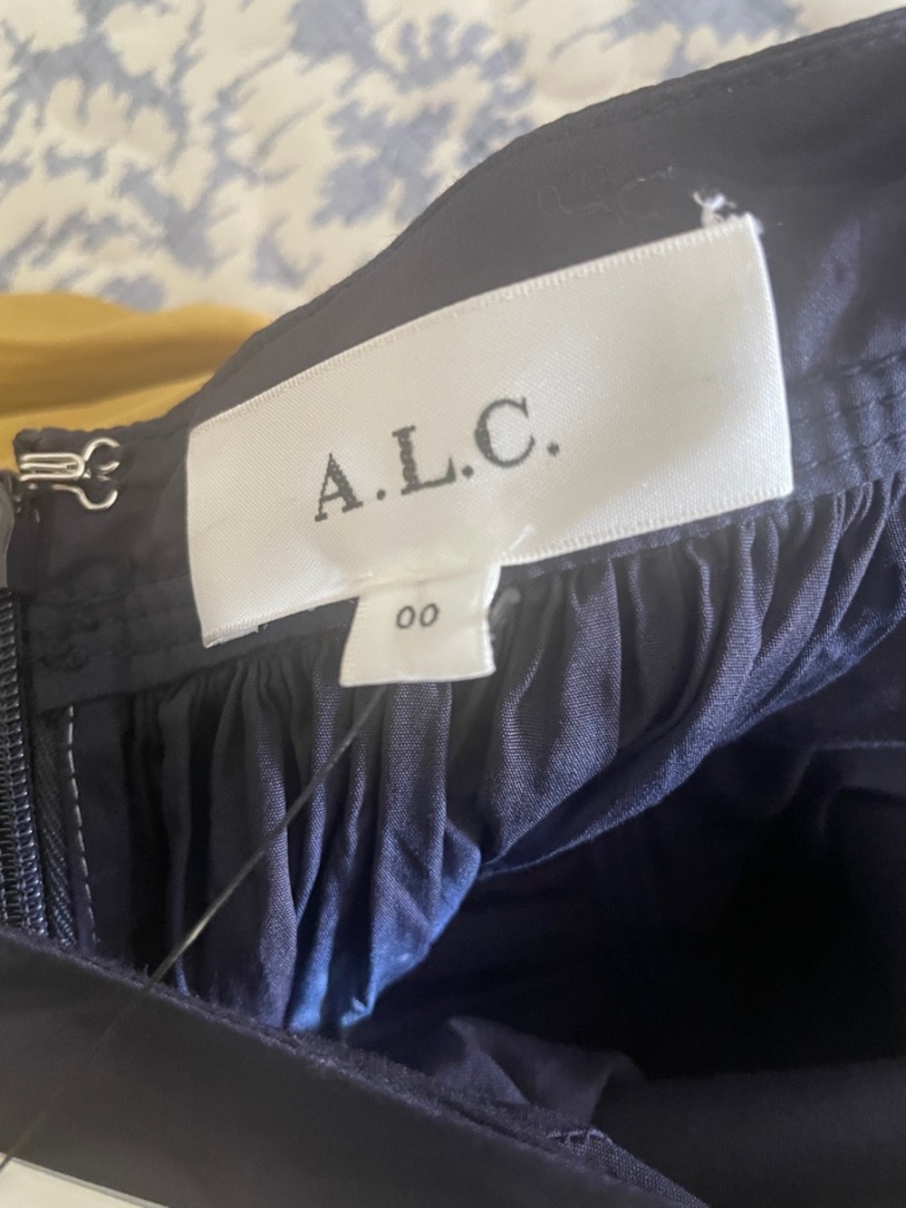 A.L.C. Navy, Gold, White Tie-Dye Halter Midi Dress size 00 - Picture 7 of 10